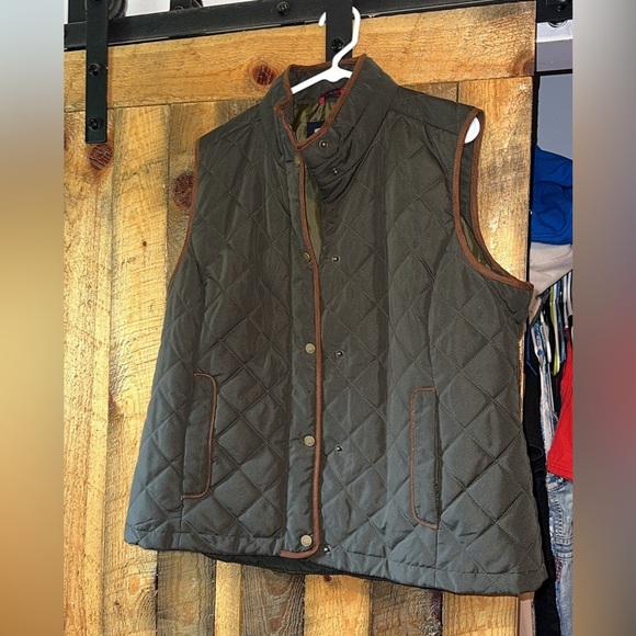 GH BASS VEST - Picture 1 of 1